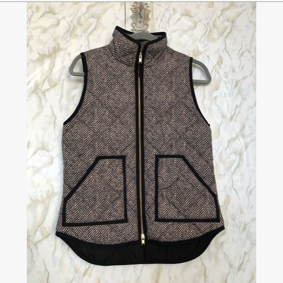 J. Crew XS Down puffer vest chevron black pockets - Picture 8 of 8